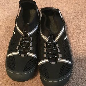 Hiking Jsport shoes